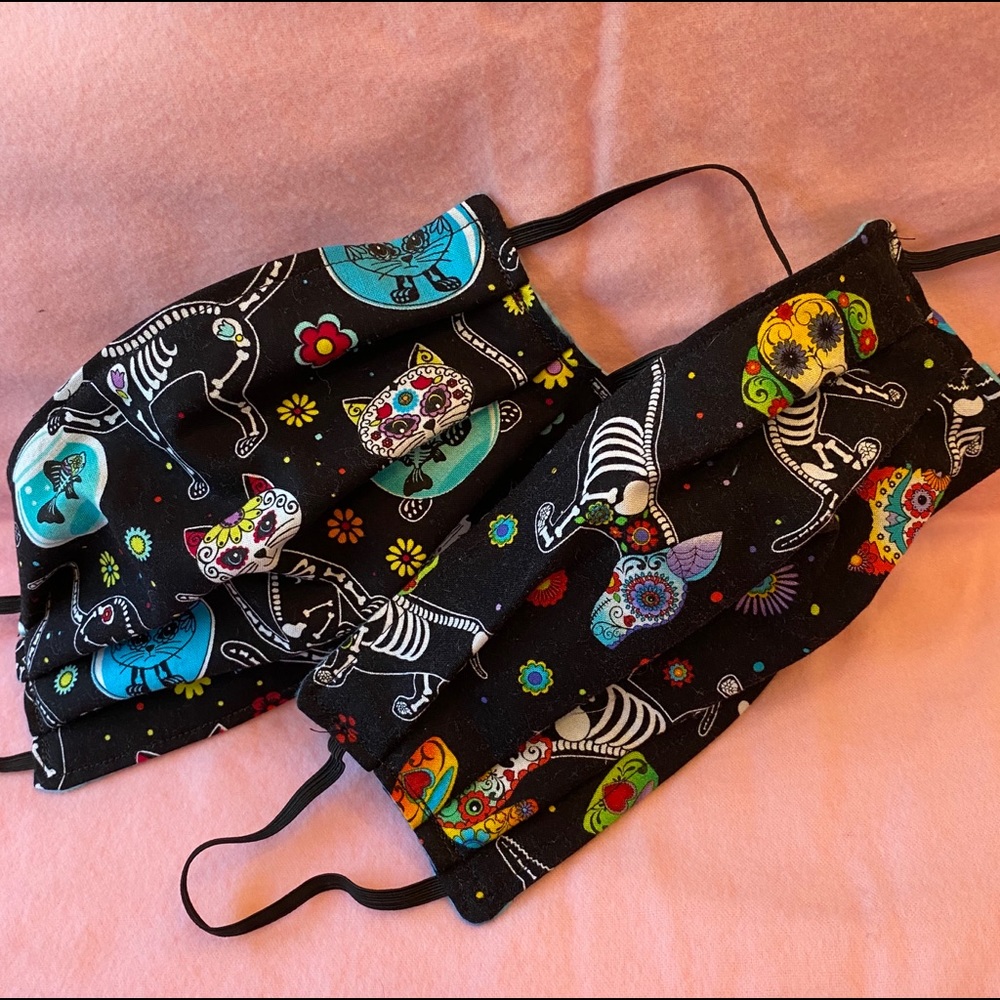 2-Pack sugar skull cats and sugar skull dogs masks